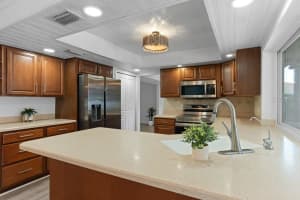 1623 SHADY LEAF DRIVE, VALRICO, FL 33596 - MLS#MFRTB8433134