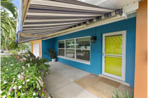 2199 SUNSET CIRCLE, LARGO, FL 33774 - MLS#MFRTB8433159