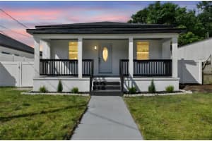 2331 W St John St, TAMPA