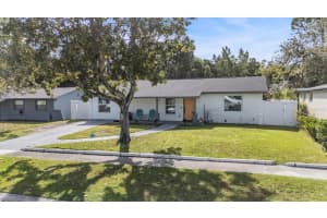 1116 BEACHWOOD AVENUE, CLEARWATER, FL 33759 - MLS#MFRTB8433204