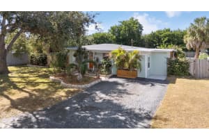 3598 63RD STREET, ST PETERSBURG, FL 33710 - MLS#MFRTB8433222