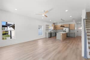 2525 13TH AVENUE, ST PETERSBURG, FL 33713 - MLS#MFRTB8433234