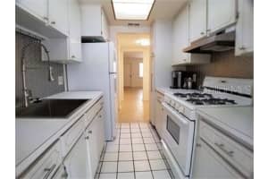 911 WASHINGTON AVENUE, LARGO, FL 33770 - MLS#MFRTB8433248