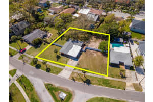 27 PARK AVENUE, TARPON SPRINGS, FL 34689 - MLS#MFRTB8433293