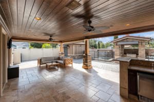 3212 LAUREL DALE DRIVE, TAMPA, FL 33618 - MLS#MFRTB8433301