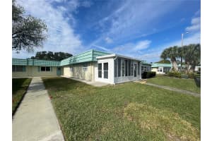 101 CAMBRIDGE TRAIL, SUN CITY CENTER, FL 33573 - MLS#MFRTB8433366