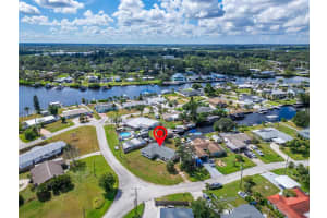 802 WHITE HERON BOULEVARD, RUSKIN, FL 33570 Sold 11/15/25