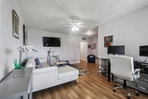 1600 LAKE PARKER DRIVE, LAKELAND, FL 33805 - MLS#MFRTB8433428