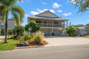 109 PETERSON LANE, PALM HARBOR, FL 34683 - MLS#MFRTB8433431