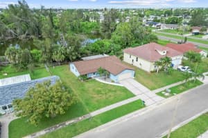 542 RED MANGROVE LANE, APOLLO BEACH, FL 33572 - MLS#MFRTB8433497