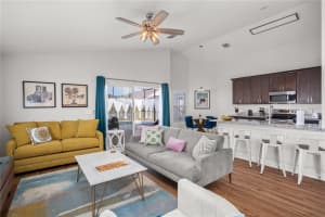 611 OLD BRIDGE CIRCLE, DAVENPORT, FL 33897 - MLS#MFRTB8433514