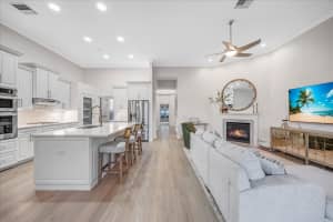 9773 SAGO POINT DRIVE, SEMINOLE, FL 33777 - MLS#MFRTB8433517