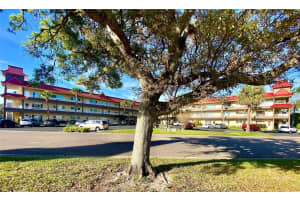 2402 ECUADORIAN WAY, CLEARWATER, FL 33763 - MLS#MFRTB8433539