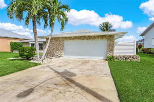 1935 36TH TERRACE, CAPE CORAL, FL 33904 - MLS#MFRTB8433541