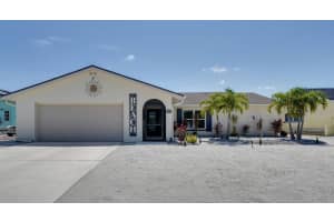 6527 BIMINI COURT, APOLLO BEACH, FL 33572 - MLS#MFRTB8433606