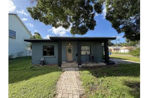 240 81st Ave N, ST PETERSBURG