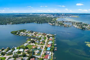 MLS# MFRTB8433645, St Petersburg, Florida 33705