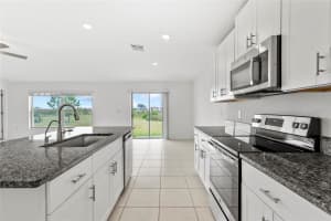 8598 PARSONS HILL BOULEVARD, WESLEY CHAPEL, FL 33545 - MLS#MFRTB8433694