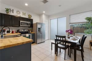 2685 ANDROS LANE, KISSIMMEE, FL 34747 - MLS#MFRTB8433699