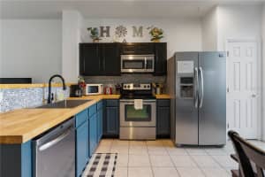 2685 ANDROS LANE, KISSIMMEE, FL 34747 - MLS#MFRTB8433699