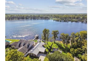 18720 Arbor Dr, LUTZ