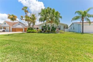 8720 HICKORYWOOD LANE, TAMPA, FL 33615 - MLS#MFRTB8433715