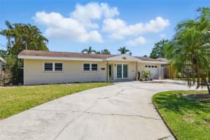 1524 CARSON CIRCLE, ST PETERSBURG, FL 33703 - MLS#MFRTB8433716