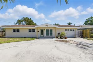 1524 CARSON CIRCLE, ST PETERSBURG, FL 33703 - MLS#MFRTB8433716
