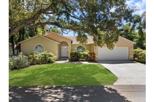 13734 76TH AVENUE, SEMINOLE, FL 33776 - MLS#MFRTB8433729