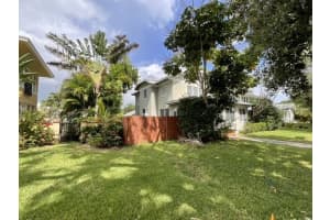 129 14TH AVENUE, ST PETERSBURG, FL 33701 Sold 10/24/25