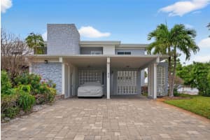 800 MADONNA BOULEVARD, ST PETERSBURG, FL 33715 - MLS#MFRTB8433757