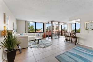 6268 PALMA DEL MAR BOULEVARD, ST PETERSBURG, FL 33715 - MLS#MFRTB8433769