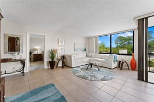 6268 PALMA DEL MAR BOULEVARD, ST PETERSBURG, FL 33715 - MLS#MFRTB8433769