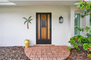 450 SIERRA CIRCLE, LARGO, FL 33770 - MLS#MFRTB8433805