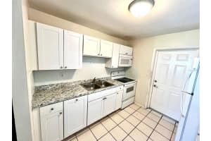 714 5TH AVENUE, LARGO, FL 33770 - MLS#MFRTB8433837