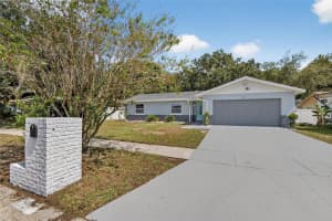1115 Bristolwood St, BRANDON