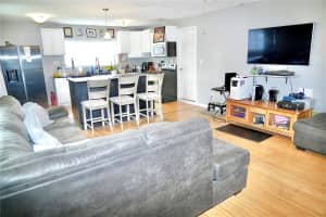 MLS# MFRTB8433847, Tampa, Florida 33604