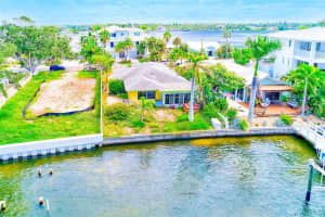 521 20TH AVENUE, INDIAN ROCKS BEACH, FL 33785 - MLS#MFRTB8433879