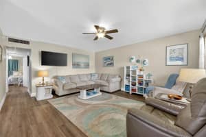 101 CAMBRIDGE TRAIL, SUN CITY CENTER, FL 33573 - MLS#MFRTB8433916