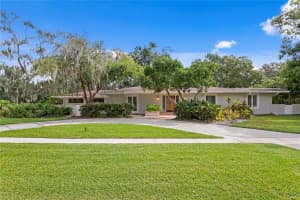 12915 GOLF CREST TERRACE, TAMPA, FL 33618 - MLS#MFRTB8433941