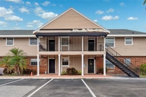200 Country Club Dr #808, LARGO