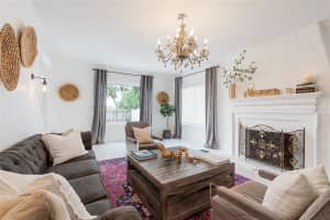 6735 POINSETTIA AVENUE, ST PETERSBURG, FL 33707 Sold 10/31/25