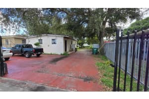 2050 152ND TERRACE, MIAMI GARDENS, FL 33054 - MLS#MFRTB8434055