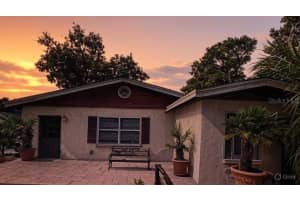 10004 MEMORIAL HIGHWAY, TAMPA, FL 33615 - MLS#MFRTB8434066