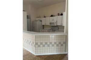 8828 SEA ISLAND WAY, TAMPA, FL 33635 - MLS#MFRTB8434101