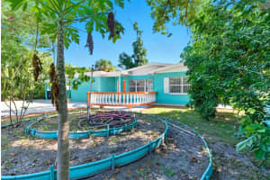 7101 HOWARD AVENUE, TAMPA, FL 33604 - MLS#MFRTB8434110
