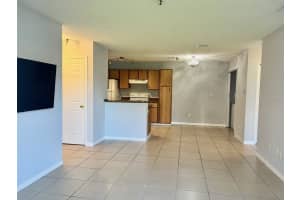 10263 GANDY BOULEVARD, ST PETERSBURG, FL 33702 - MLS#MFRTB8434115