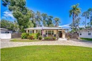 1013 W Berry Ave, TAMPA
