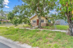 1745 44TH STREET, ST PETERSBURG, FL 33711 - MLS#MFRTB8434172