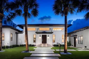 5129 NEPTUNE WAY, TAMPA, FL 33609 - MLS#MFRTB8434175